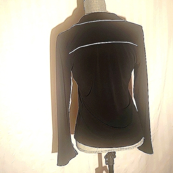 INC Stretchy, Black and White Button Down Blouse with Colar, Size: S - Picture 8 of 9